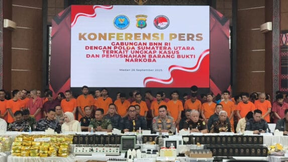 Sinergi BNN RI dan Polda Sumut Ungkap 1,7 Ton Narkotika