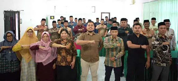Densus 88 AT Polri 'Vaksinasi IRET' di Tanjungbalai