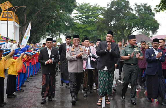 Kapolda Sumut Hadiri Hari Santri