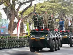 Kapolda Sumut Hadiri Upacara HUT Ke-80 TNI di Lapangan Merdeka Medan