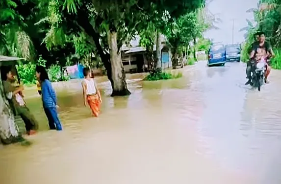 Mustahil Lautan Kalah dengan Air Hujan, Tapi Kenapa Batu Bara Tetap Banjir?
