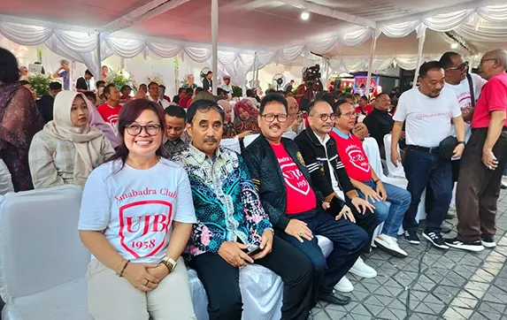 Ribuan Alumni Meriahkan Janabadra Club Rendezvous 2025 dan Dies Natalis UJB Ke-67