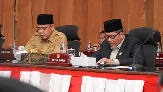Wabup Syafrizal Sampaikan Nota Ranperda Tentang Disabilitas