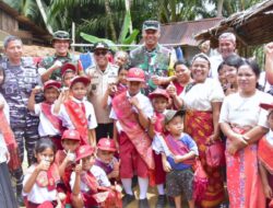 Bupati Tapteng Dampingi Asops Kasad Tinjau Pembukaan Jalan Penghubung Kecamatan Lumut dengan Sibabangun