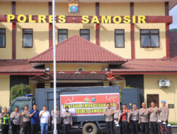 1 Truk Bantuan Kemanusiaan Dari Polres Samosir untuk Masyarakat Terdampak Bencana di Sumut