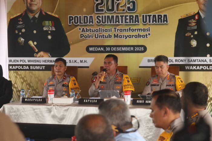 Empati di Tengah Bencana, Polda Sumut Gelar Rilis Akhir Tahun 2025 Secara Sederhana