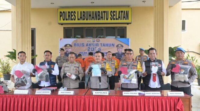 Gelar Konferensi Pers Akhir Tahun, Polres Labusel Paparkan Semua Kinerja Disiplin dan Pencapaian Serta Inovasi