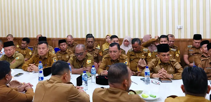 Bupati Labusel Pimpin Rakor
