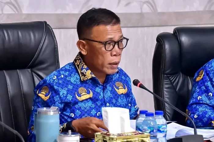 Bupati Tapteng Pimpin Rapat Luar Biasa Perumda PDAM Mual Nauli