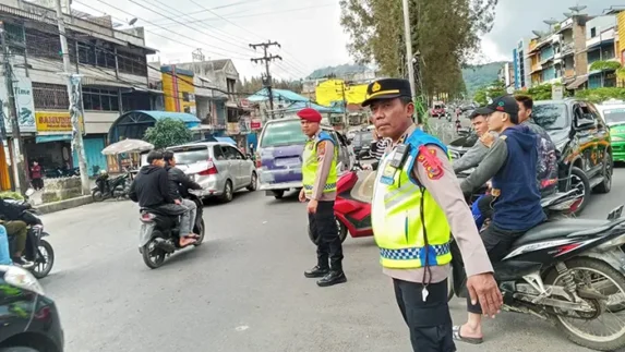 H+2 Tahun Baru, Arus Lalu Lintas di Karo Meningkat Namun Tetap Lancar