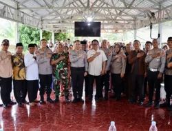 Kapolrestabes Medan Curhat Bersama Masyarakat Jermal 15