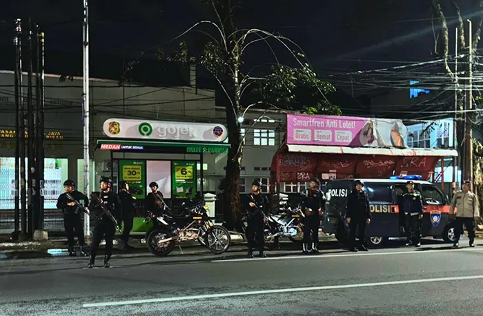 Brimob Polda Sumut Gelar Patroli Skala Besar, Antisipasi Gangguan Kamtibmas di Tiga Rayon