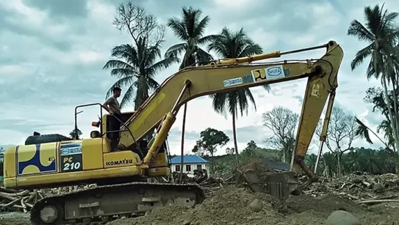 Brimob Polda Sumut Kawal Normalisasi Sungai Garoga