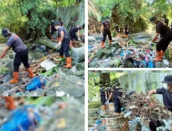 Brimob Polda Sumut Wujudkan Instruksi Presiden Lewat Aksi Bersih Sungai
