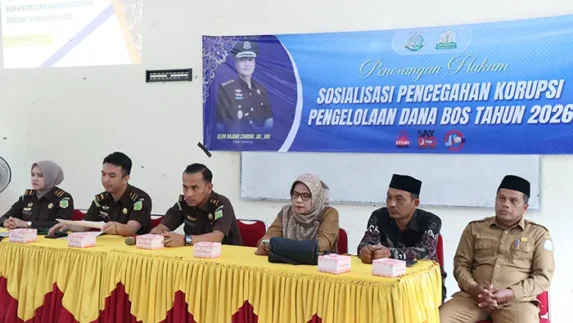 Cegah Penyelewengan Dana BOSP, Kejari Sabang Gelar Penerangan Hukum di SMA Negeri 2