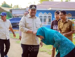 Dorong Penguatan Ekonomi Melalui UMKM, Bupati Baharuddin Resmikan UMKM Bahagia Tempe