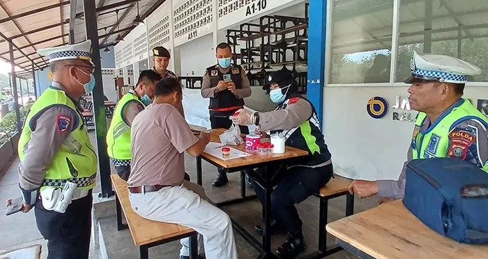 Hari Ke-6 Operasi Keselamatan Toba 2026, Polda Sumut Intensifkan Ramp Check Truk dan Travel