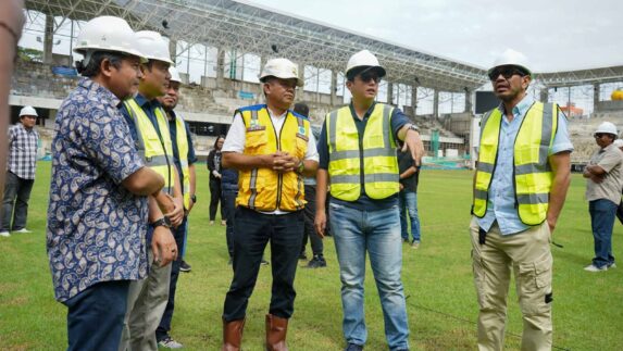Rico Waas Dorong Percepatan Penyelesaian Revitalisasi Stadion Teladan
