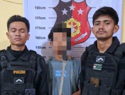 Personel Dit Samapta Polda Sumut Amankan Pemuda Bawa Samurai