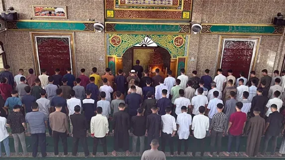 Menumbuhkan Penguatan Karakter, Brimob Hadir di SMA Kemala Bhayangkari 1 Medan