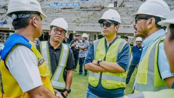 Rico Waas Dorong Percepatan Penyelesaian Revitalisasi Stadion Teladan