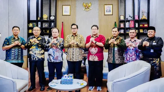 Rico Waas Terima Audiensi Walubi, Bahas Perayaan Imlek 2577
