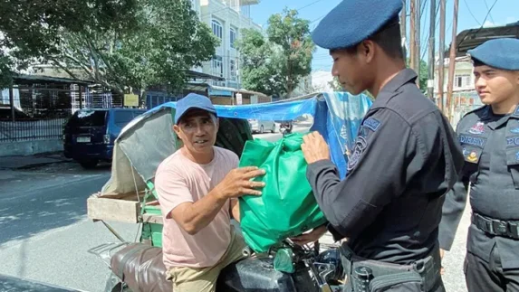 Satuan Brimob Polda Sumut Hadir Kuatkan Kebersamaan di Tengah Masyarakat