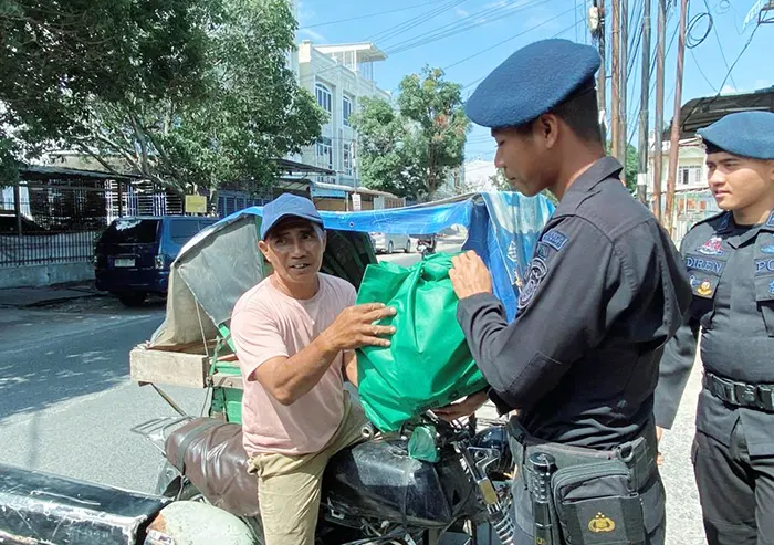 Satuan Brimob Polda Sumut Hadir Kuatkan Kebersamaan di Tengah Masyarakat