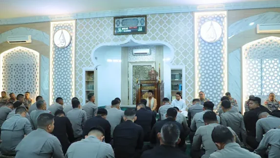 Satuan Brimob Polda Sumut Mantapkan Mental dan Iman Personel Lewat Binrohtal