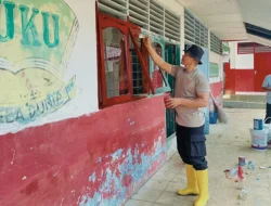 Sinergi Brimob Percepat Pemulihan Masjid dan Sekolah Terdampak Banjir