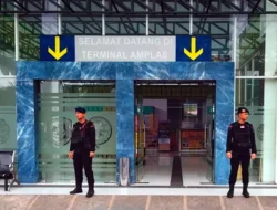 Brimob Polda Sumut Lakukan Pemantauan Keamanan di Terminal Amplas
