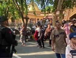 Brimob Sumut Amankan Salat Idulfitri di Kota Sibolga dengan Humanis dan Profesional