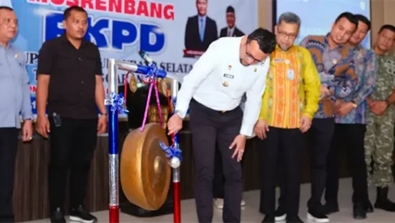 Bupati Fery Sahputra Buka Musrenbang RKPD 2027