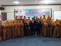 Sekda Labusel Lantik Kepsek dan Kepala Puskesmas, Tegaskan Komitmen Perkuat Pelayanan Publik