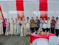 Zakiyuddin Harahap Sambut Hangat Tamu Halalbihalal