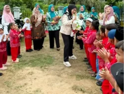 Bunda PAUD Labusel Turun Langsung Bangun Kepercayaan Diri Dunia Pendidikan Anak Sejak Dini
