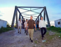 Bupati Baharuddin Tinjau Lokasi Pembangunan Kampung Nelayan Merah Putih