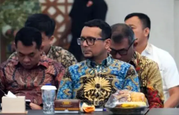 Bupati Labusel Hadiri Sosialisasi Pencabutan PBPH di Kantor Gubsu