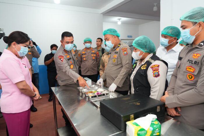 Kapolda Sumut Resmikan Empat SPPG Polres Karo