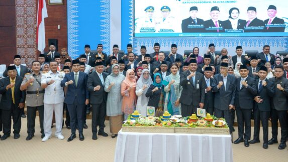 Wali Kota Medan Hadiri Paripurna HUT Ke-78 Provinsi Sumut