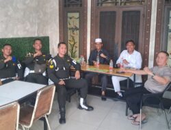 Ngopi Bareng Dansub Denpom I/5-1 Belawan Bersama Kapolsek dan Tokoh Masyarakat