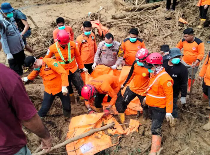 Berakhir Duka, Dua Korban Hilang Akibat Longsor di Tapsel Ditemukan Meninggal Dunia