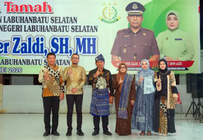 Hangat dan Penuh Kekeluargaan, Bupati Fery Sambut Kajari Baru Labusel di Pendopo Rumah Dinas