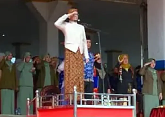Hardiknas 2026, Bupati Fery Sahputra Tegaskan Pendidikan Penentu Arah Masa Depan Bangsa