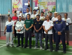 Kadispora dan Ketua KONI Medan Resmi Tutup Turnamen Badminton PB Mitra Sporty