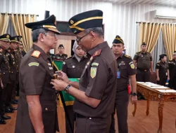 Kajati Sumut Lantik Wakajati, Asisten Tindak Pidana Umum dan 7 Kajari
