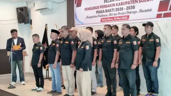 Kepengurusan Perbakin Kabupaten Solok Masa Bakti 2026-2030 Resmi Dilantik