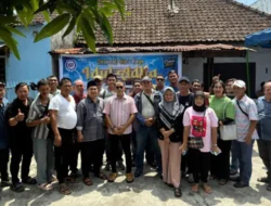 PWPM Sembelih Dua Sapi Kurban Bantuan Wali Kota Medan Rico Waas