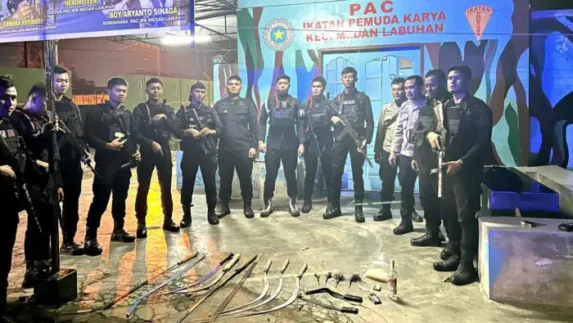 Patroli Skala Besar Brimob Polda Sumut Sisir Belawan