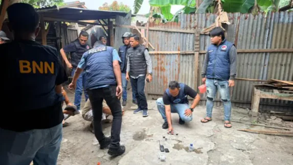 Polres dan BNNK Binjai Gerebek Sarang Narkoba, Dua Orang Diamankan